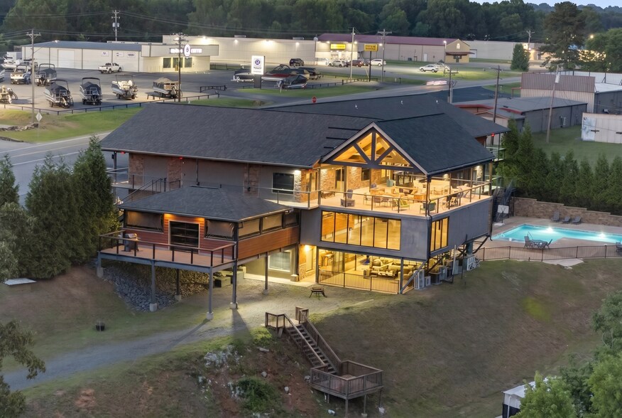 More Photos Of 7910 Edgemont Rd, Greers Ferry Apartments For Sale