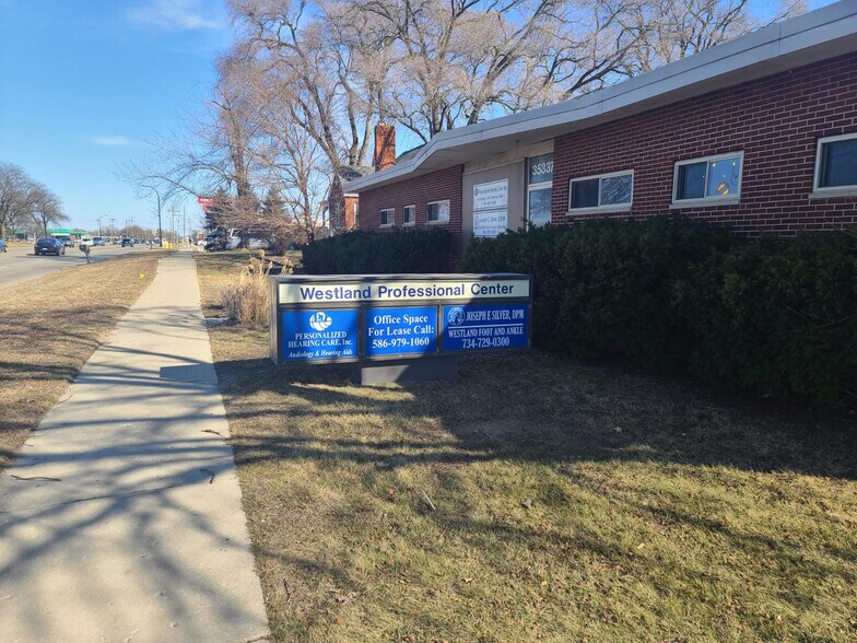 More Photos Of 35337 Warren Rd, Westland Medical For Sale