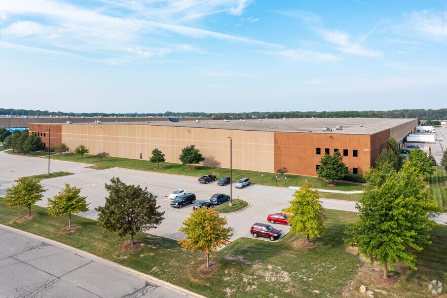 More Photos Of 20001 Brownstown Center Dr, Brownstown Unknown For Lease