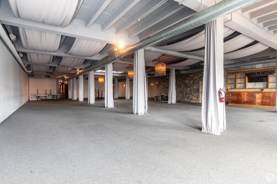 More Photos Of 212 S Elm St, Greensboro Loft Creative Space For Sale