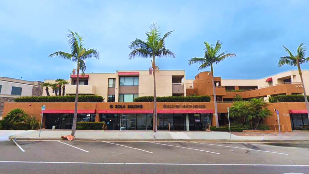 More Photos Of 5724-5726 La Jolla Blvd, La Jolla Apartments For Lease