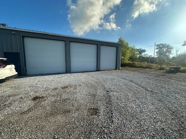 More Photos Of 720 Good Hope St, Norco Industrial For Sale
