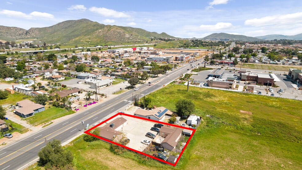 More Photos Of 8320-8322 Mission Blvd, Jurupa Valley Storefront Retail Office For Sale