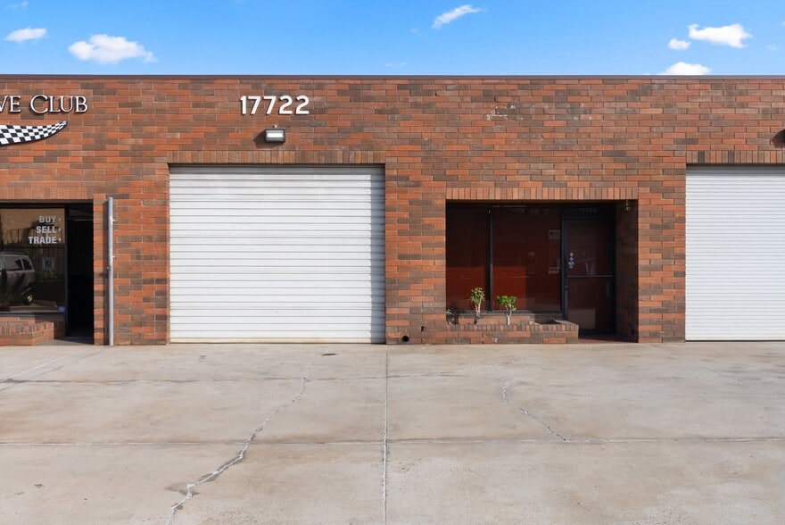 More Photos Of 17702-17722 Metzler Ln, Huntington Beach Service For Sale