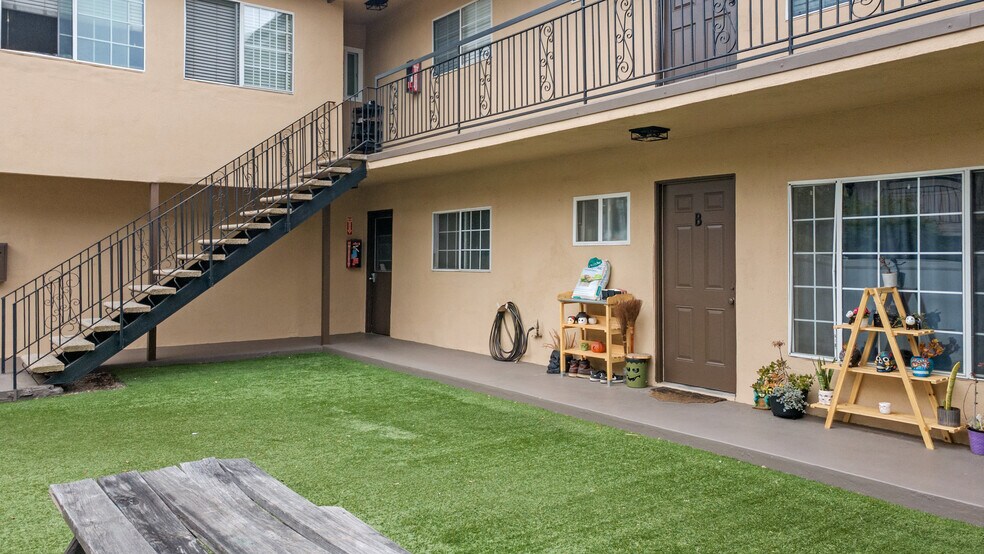 More Photos Of 3723 Artesia Blvd, Torrance Apartments For Sale