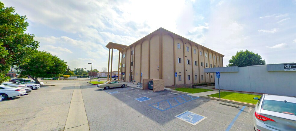 More Photos Of 933 S Sunset Ave, West Covina Medical For Lease