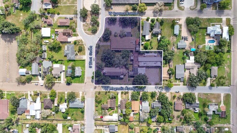 More Photos Of 317 Magnolia Ave, La Feria Religious Facility For Lease