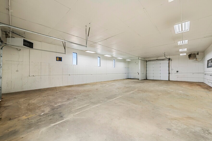 More Photos Of 4145 WY-150, Evanston Warehouse For Lease