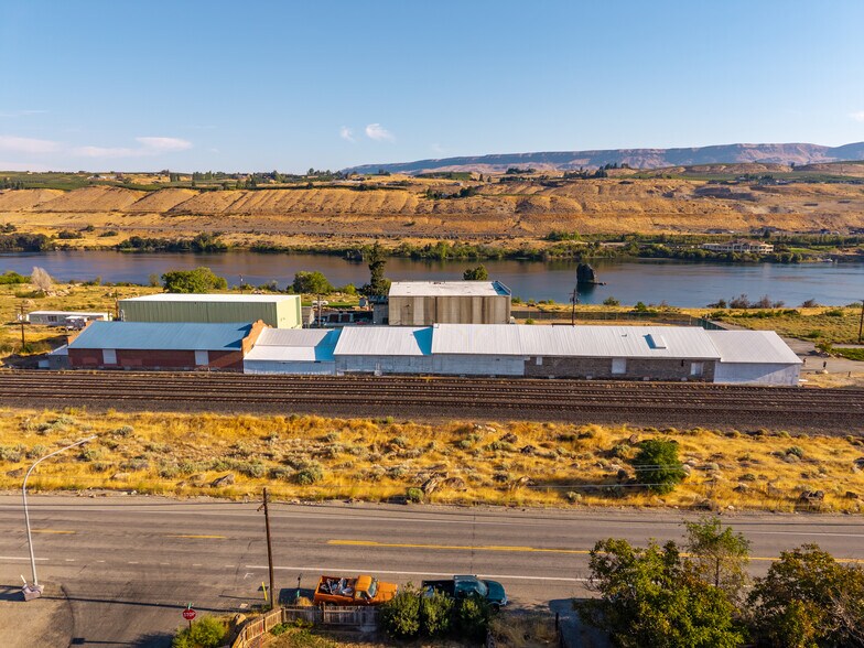 More Photos Of 623 Goose Rock Ln, Malaga Industrial For Sale