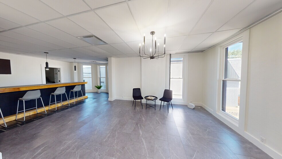 More Photos Of 312 Sycamore St, Greenville Storefront Retail Office For Sale