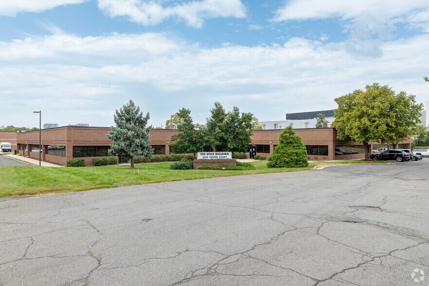 Primary Photo Of 1306 Squire Ct, Dulles Town Center Light Manufacturing For Lease