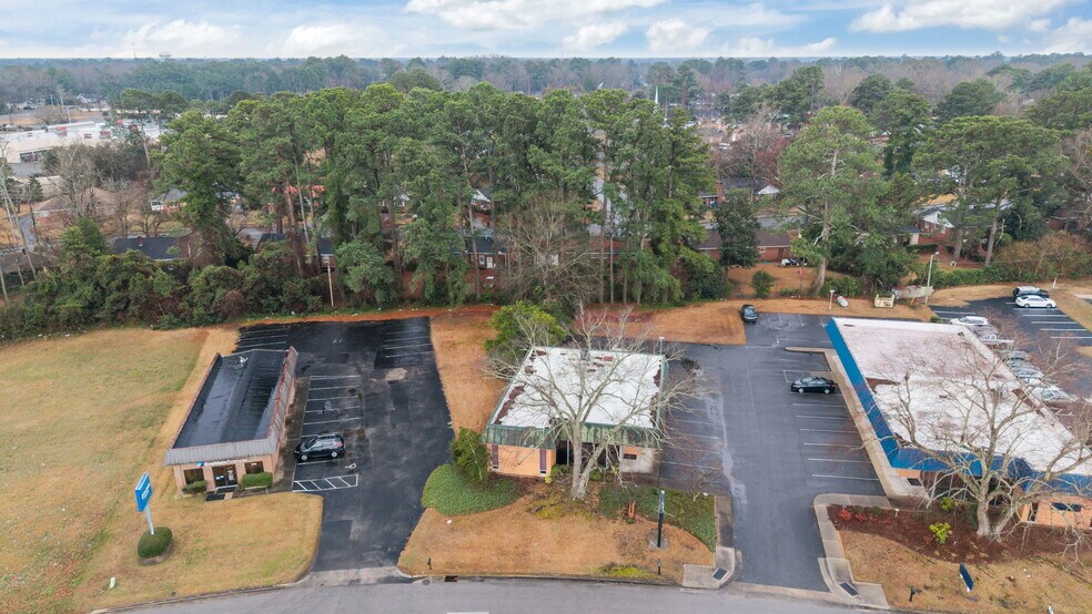 More Photos Of 508 Plaza Blvd, Kinston Office For Sale