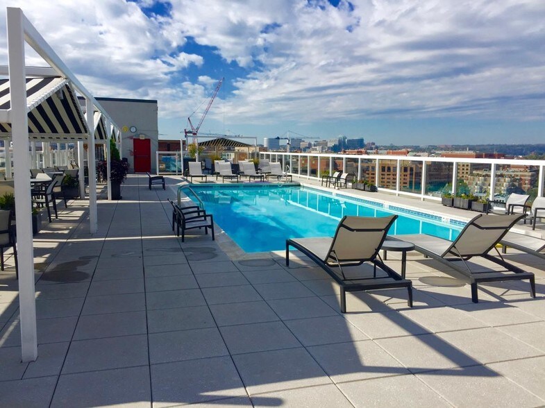 More Photos Of 1330 New Hampshire Ave NW, Washington Apartments For Sale