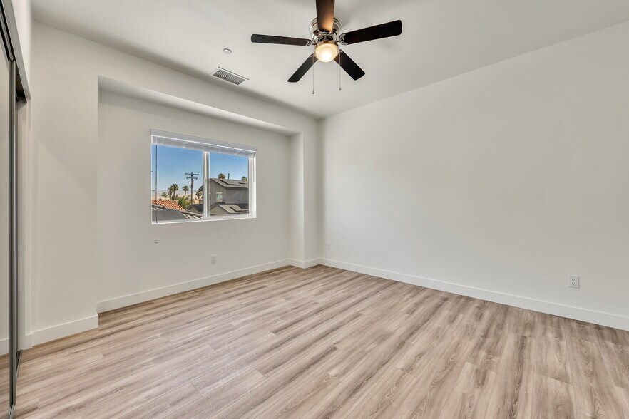 More Photos Of 33912 Whispering Palms Trail, Cathedral City Apartments For Sale