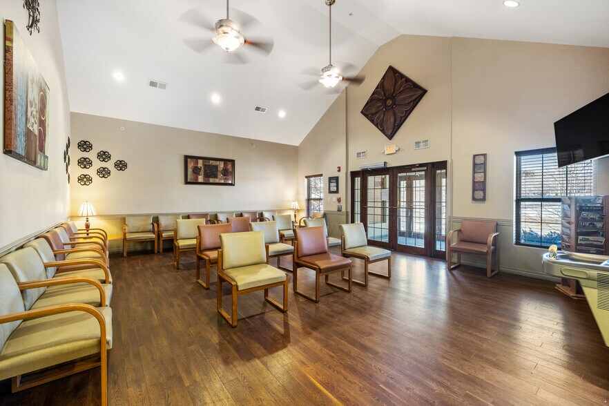 More Photos Of 930 Adell Ree Park Ln, Knoxville Medical For Sale