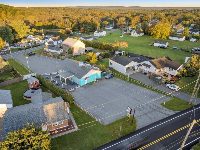 More Photos Of 5684 Sullivan Trl, Nazareth Restaurant For Sale