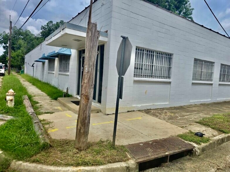 Primary Photo Of 510 Guidici St, Jackson Office For Sale