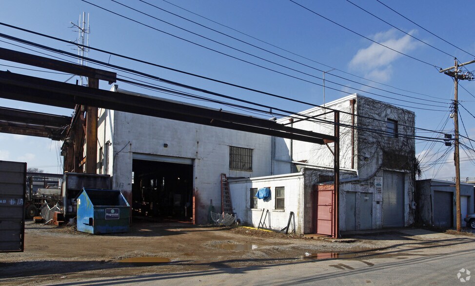 More Photos Of 115-117 S 13th St, Lindenhurst Warehouse For Sale