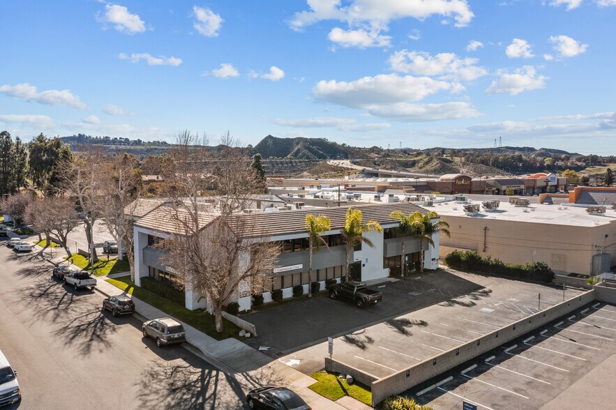 More Photos Of 27141 Hidaway Ave, Canyon Country Medical For Lease