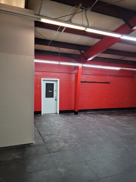 More Photos Of 730 N Glenn Rd, Casper Service For Lease