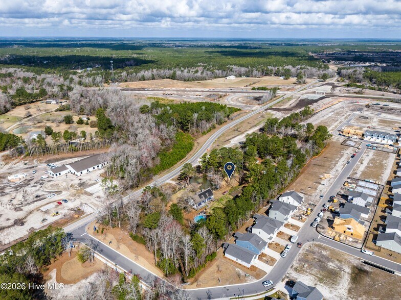 More Photos Of 1098 Hoover Rd, Hampstead Specialty For Sale