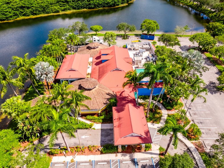 More Photos Of 2750 Sawgrass Mills Cir, Fort Lauderdale Restaurant For Lease