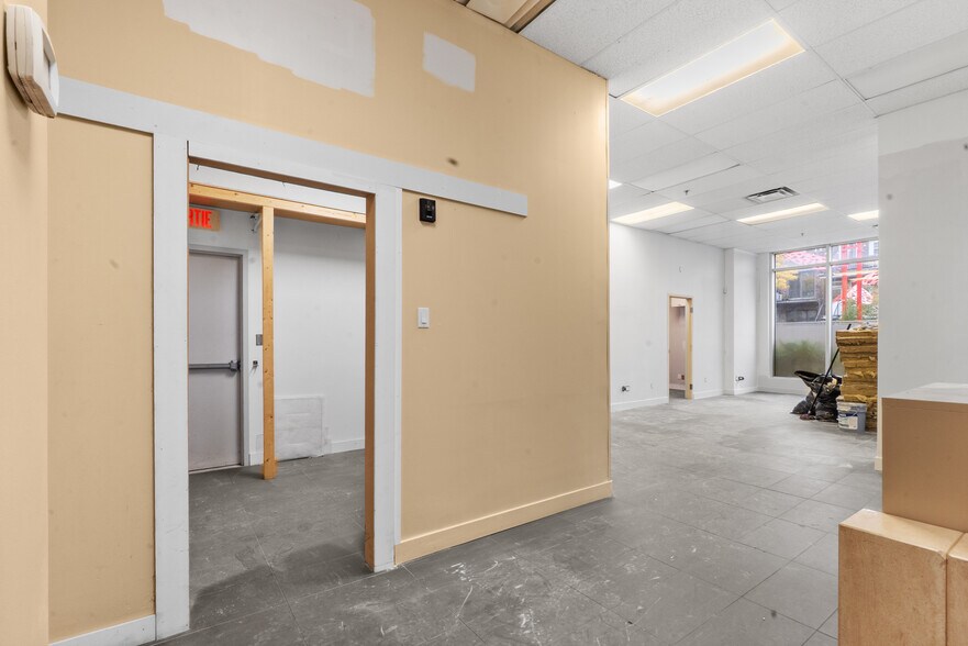 More Photos Of 7040 Rue Saint-Dominique, Montréal Apartments For Lease