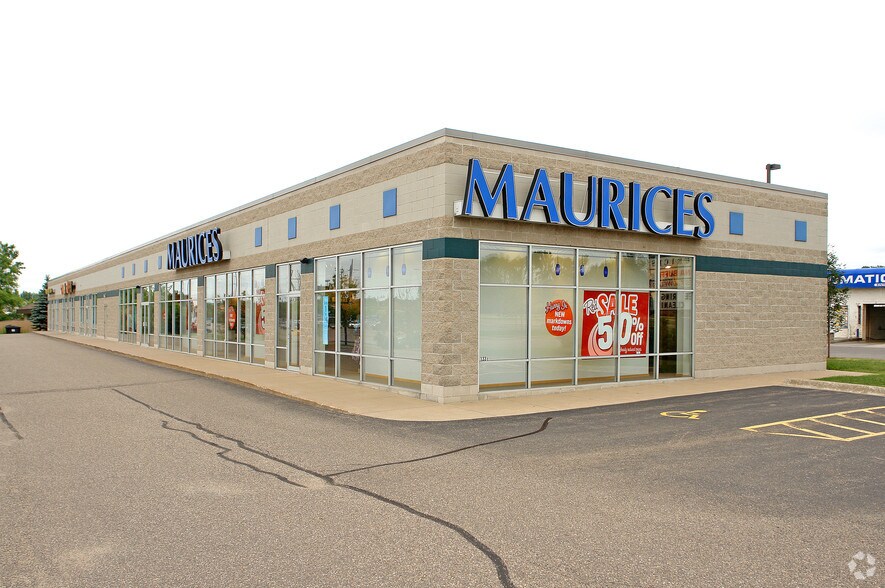 More Photos Of 1331 SW 3rd Ave, Forest Lake Restaurant For Lease