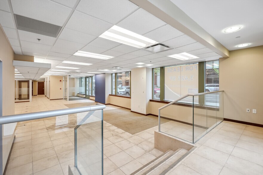 More Photos Of 1150 K St NW, Washington Apartments For Lease