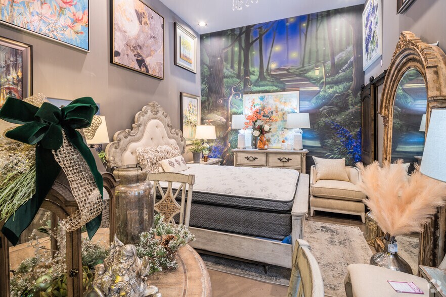 More Photos Of 1208 Donna Dr, Carterville Freestanding For Sale