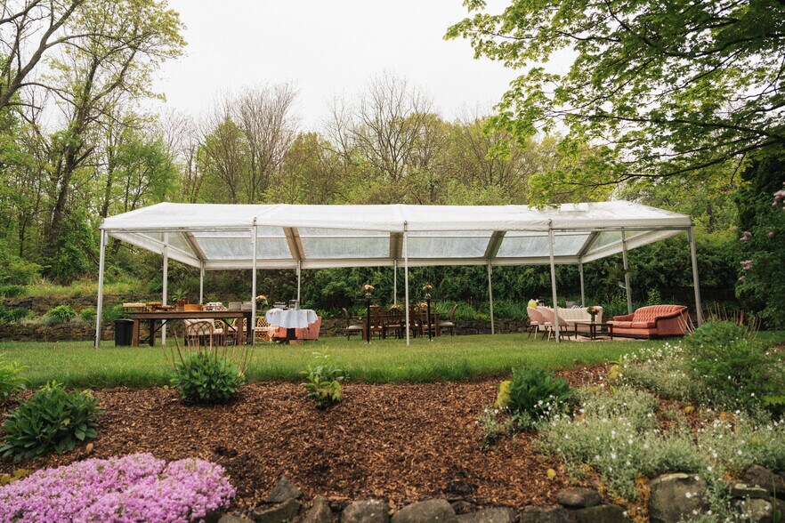 More Photos Of 967 McAfee Glenwood Rd, Glenwood Hotel For Sale