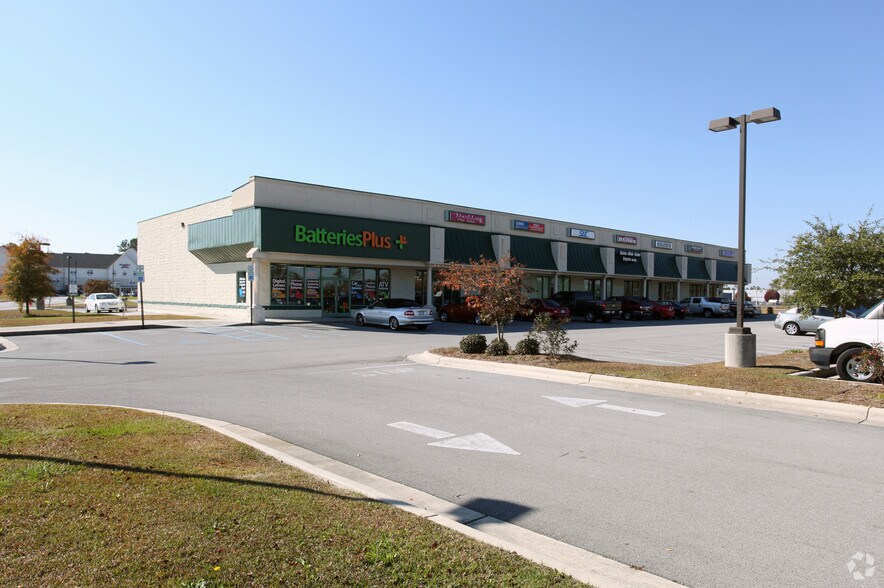More Photos Of 4225 Western Blvd, Jacksonville Unknown For Lease