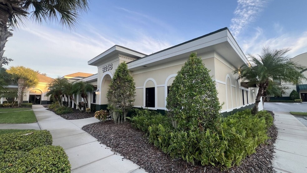 More Photos Of 8258 118th Ave N, Largo Medical For Sale