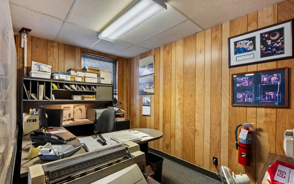 More Photos Of 26 Little St, Matawan Flex For Sale