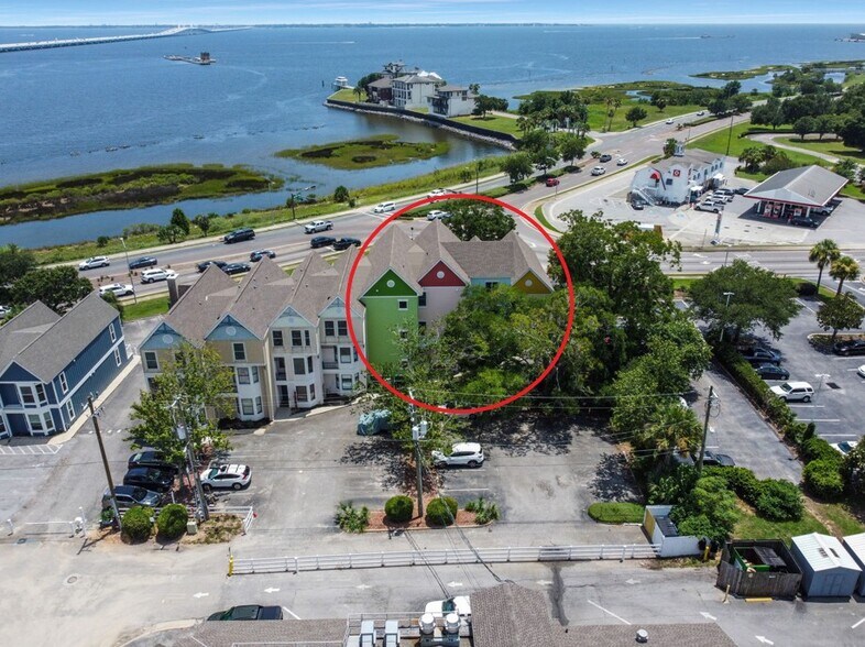 More Photos Of 720 Bayfront Pky, Pensacola Office Residential For Lease