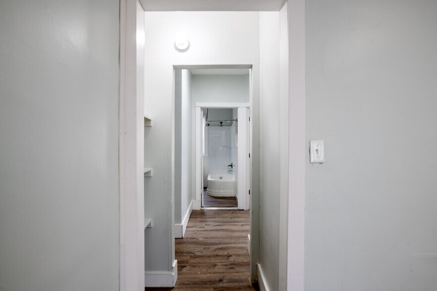More Photos Of 69 Winter St, Springfield Apartments For Sale