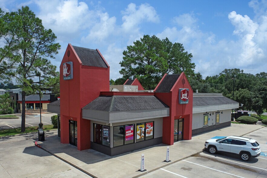Primary Photo Of 2320 N Main St, Liberty Fast Food For Sale