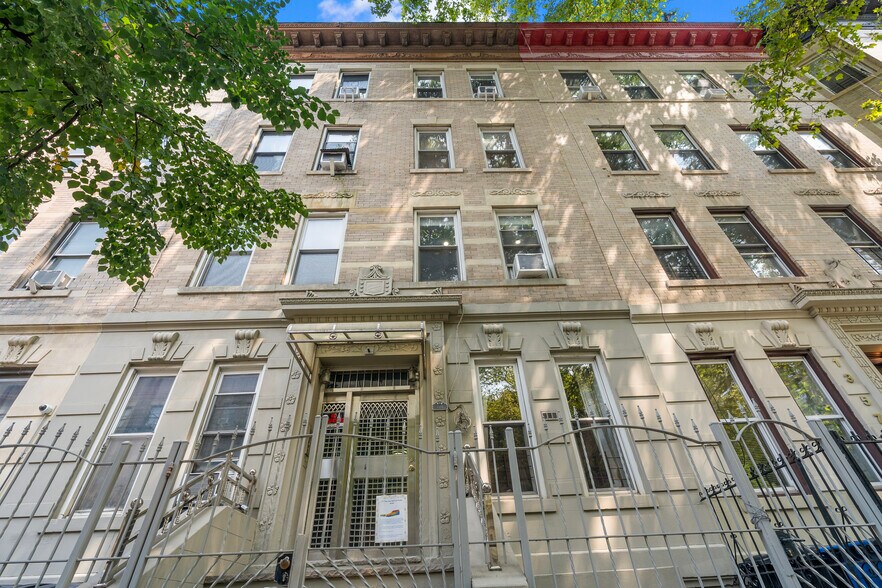More Photos Of 1355 Pacific St, Brooklyn Apartments For Sale