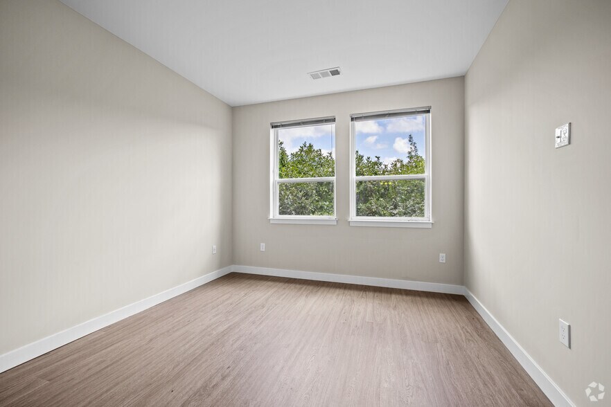 More Photos Of 150 Glover Ave, Norwalk Coworking Space