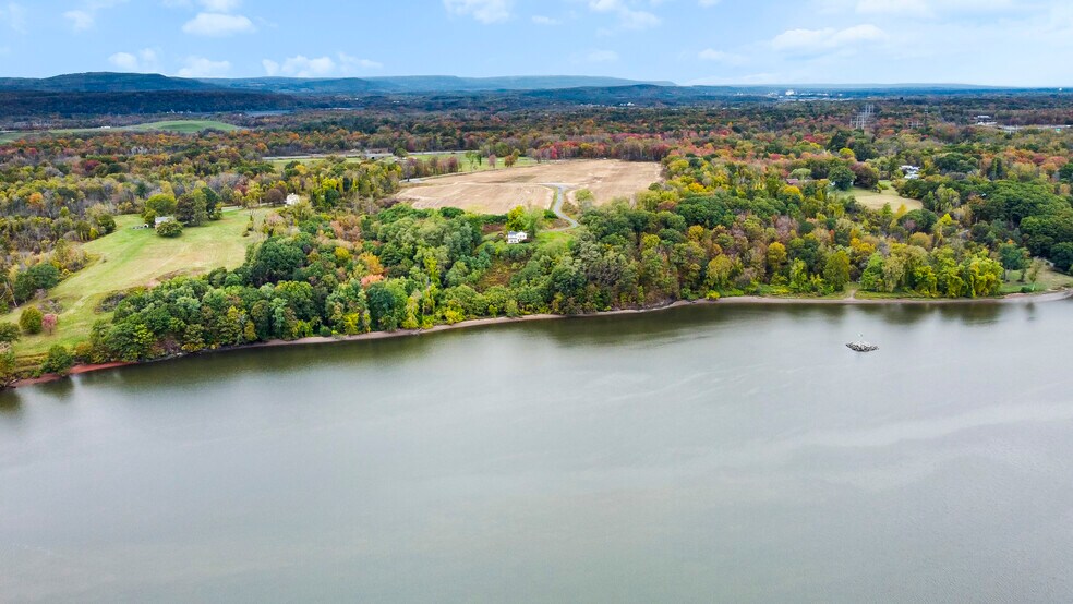 More Photos Of 47 Bronk Rd, Selkirk Land For Sale