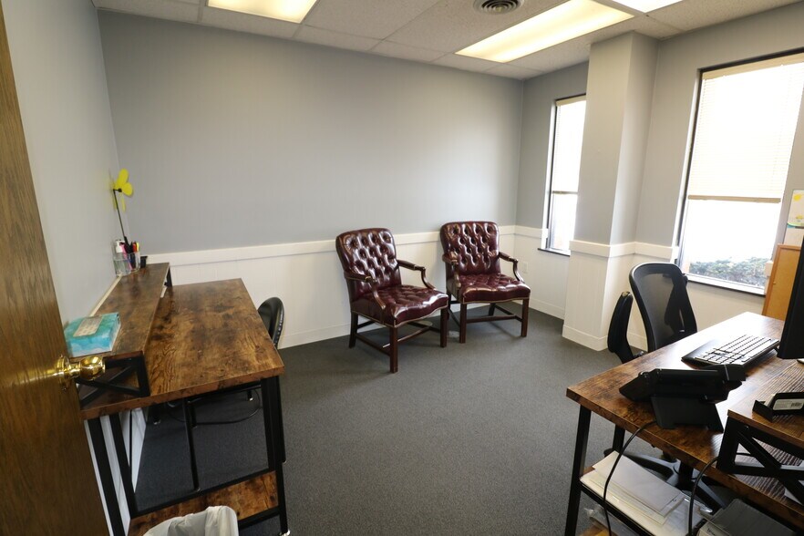 More Photos Of 34 Executive Dr, Norwalk Medical For Sale