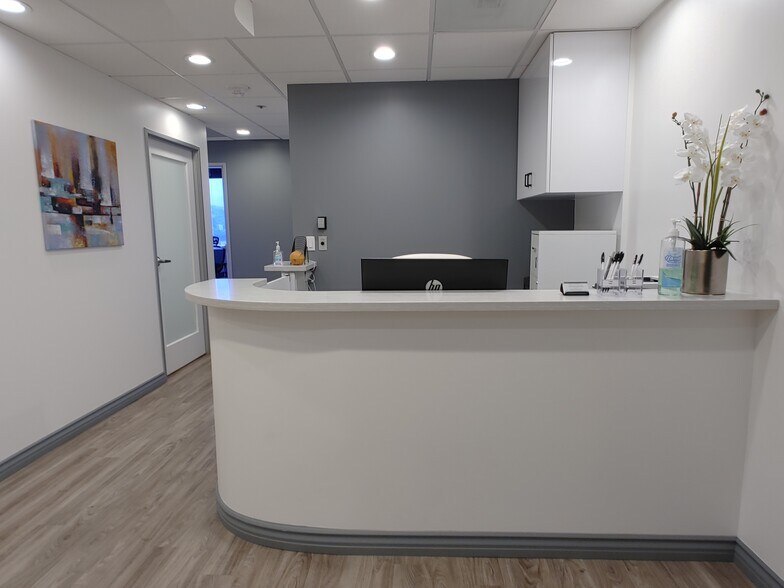 More Photos Of 2080 Century Park E, Los Angeles Medical For Lease