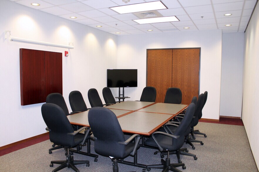 More Photos Of 27475 Ferry Rd, Warrenville Coworking Space