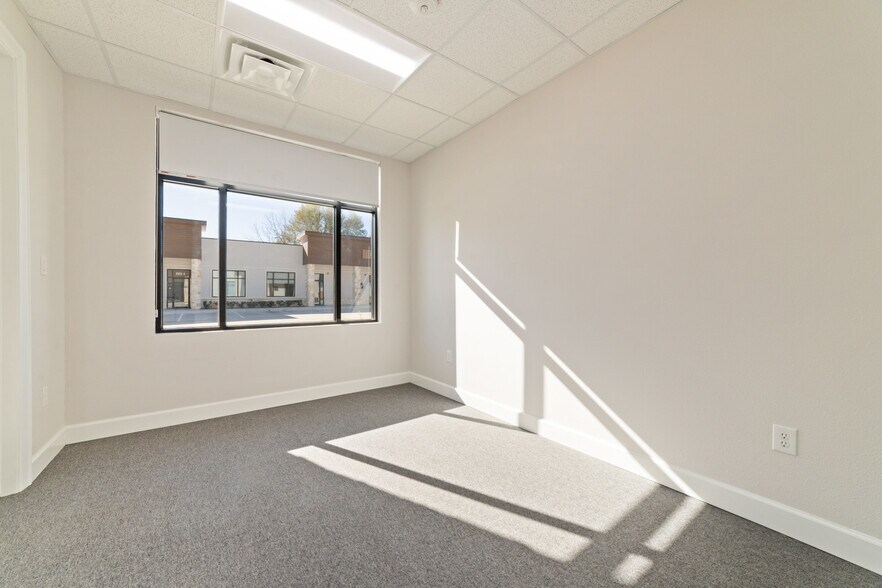 More Photos Of 18747 Mueschke Rd, Cypress Office For Lease
