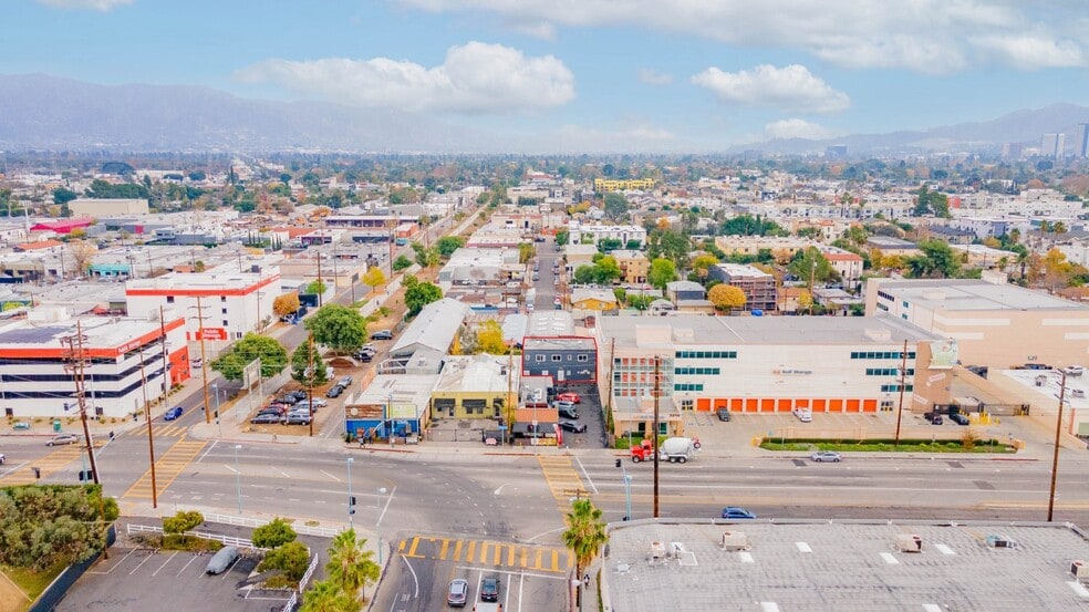 More Photos Of 5338 Vineland Ave, North Hollywood Restaurant For Lease