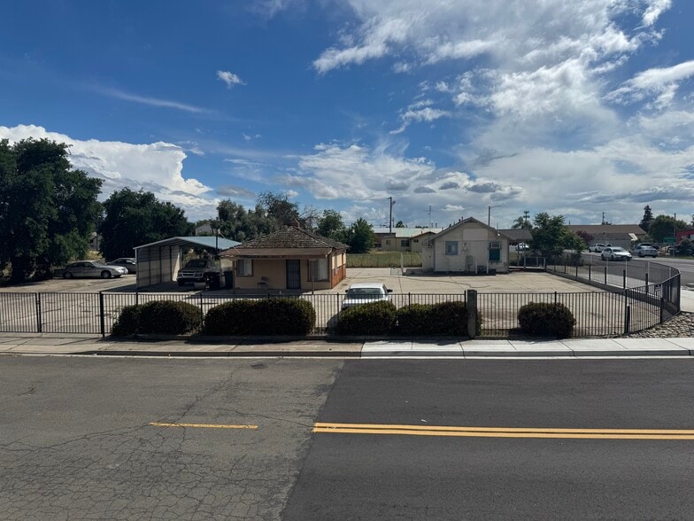 Primary Photo Of 6630 Callander Ave, Riverbank General Retail For Lease