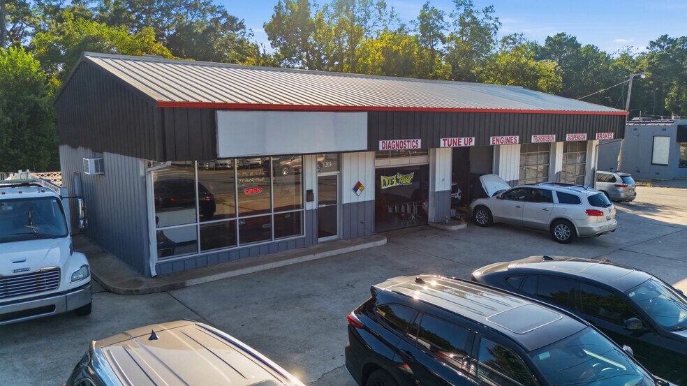 More Photos Of 1201 Broad River Rd, Columbia Auto Repair For Sale