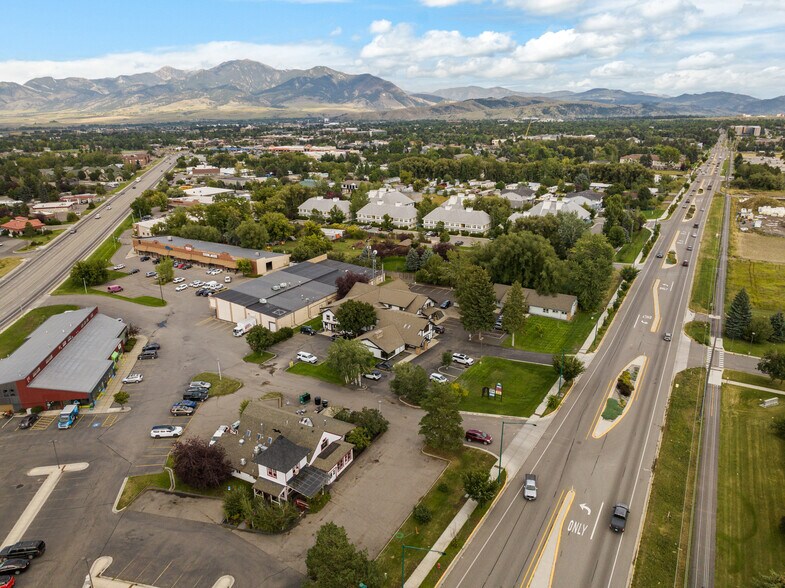 More Photos Of 2711 W College St, Bozeman Restaurant For Sale