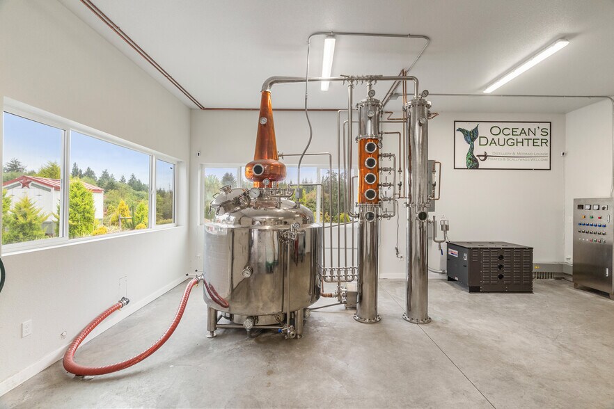 More Photos Of 1 S Arbor Rd, Aberdeen Winery Vineyard For Sale