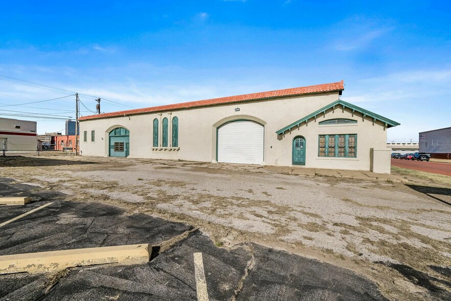 Primary Photo Of 904 S Grant St, Amarillo Distribution For Lease